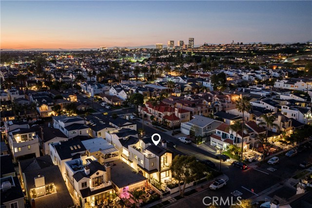 Detail Gallery Image 20 of 22 For 519 1/2 Narcissus Ave #B,  Corona Del Mar,  CA 92625 - 2 Beds | 2/1 Baths