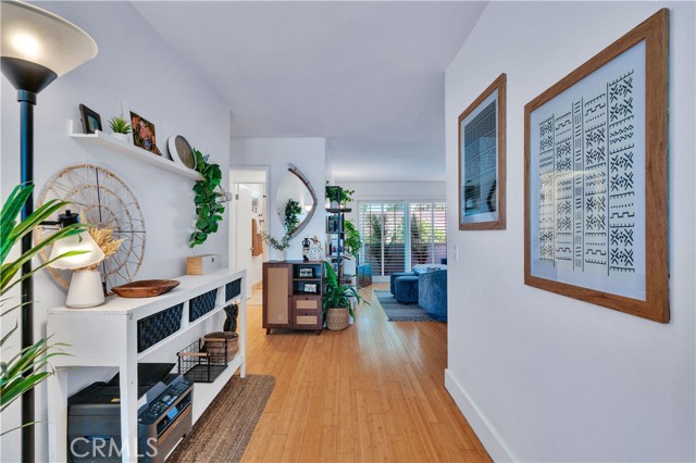 2884 Sawtelle Boulevard, Los Angeles CA: https://media.crmls.org/medias/f354f456-57ac-4732-a47a-160b67a71bed.jpg