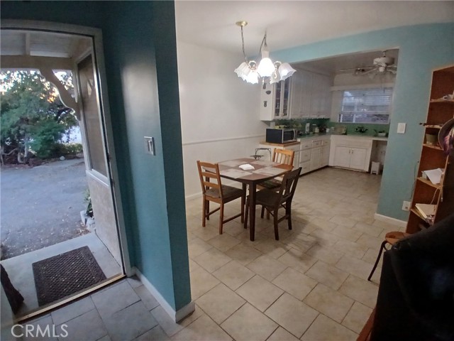 Detail Gallery Image 2 of 35 For 7650 Wilbur Ave, Reseda,  CA 91335 - 3 Beds | 1/1 Baths