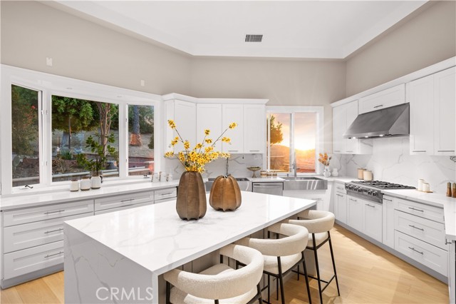 18555 Fieldbrook Street, Rowland Heights CA: https://media.crmls.org/medias/f3564c1d-c91e-41a8-873a-6a4795dcb254.jpg