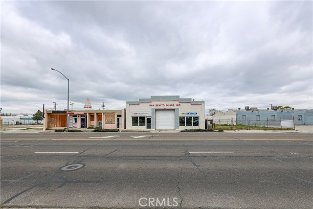 1616 Martin Luther King Jr Way, Merced, California 95340, ,Commercial Lease,For Rent,1616 Martin Luther King Jr Way,CRMC24045105