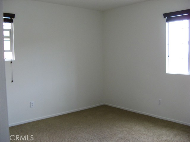 12022 Loyola Court, Fontana CA: https://media.crmls.org/medias/f356aaa7-6dae-4c16-9b84-b066f2f73976.jpg