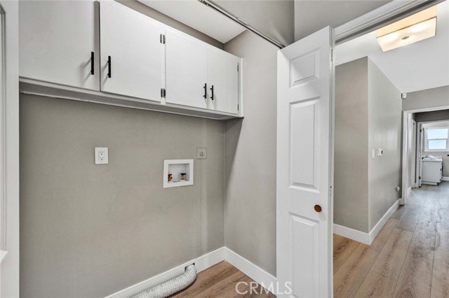 1119 N Lincoln Avenue, Fullerton CA: https://media.crmls.org/medias/f356b8d2-8083-46d4-9601-07c6032f5eae.jpg