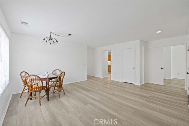 Detail Gallery Image 5 of 29 For 38133 Ranger Dr, Palmdale,  CA 93552 - 4 Beds | 2 Baths