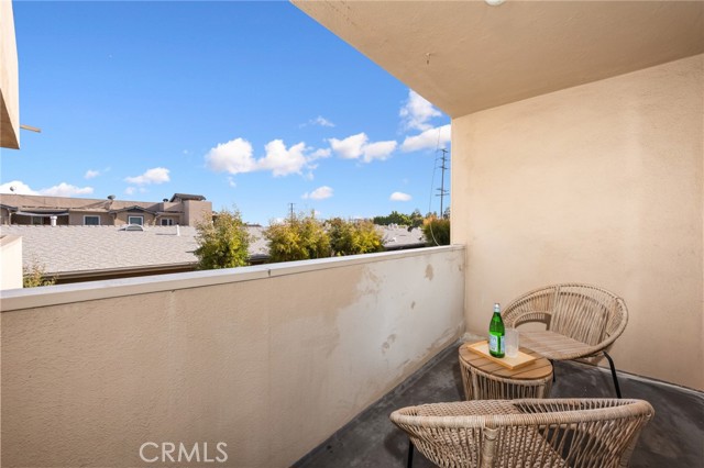 Detail Gallery Image 19 of 35 For 1010 Palm Ave #207,  West Hollywood,  CA 90069 - 2 Beds | 2 Baths