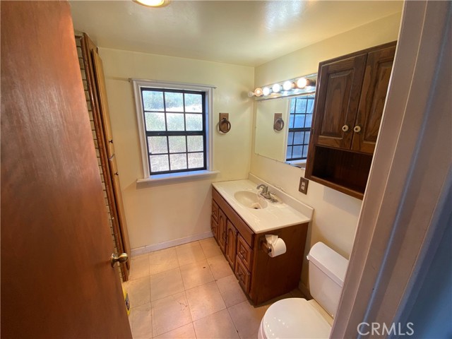 Detail Gallery Image 7 of 17 For 29230 San Francisquito Canyon Road, Saugus,  CA 91390 - 3 Beds | 2 Baths