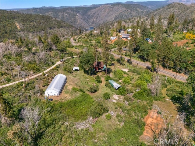 3 Town Hill Way, Berry Creek CA: https://media.crmls.org/medias/f357ae9b-8951-440b-ba4e-5f4b6b58da3d.jpg
