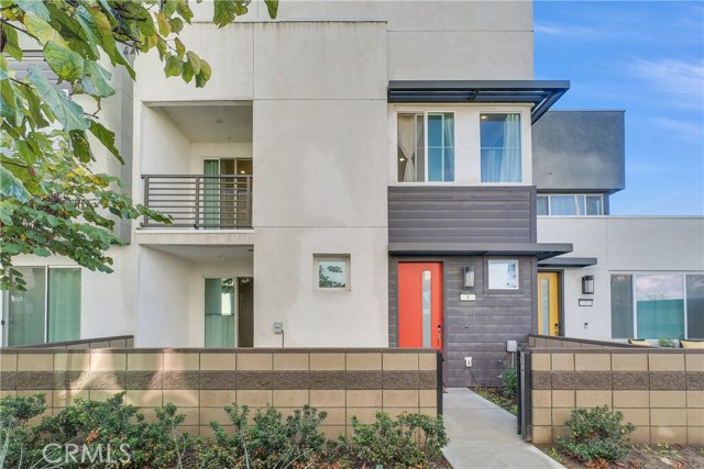 Front Image Thumbnail for CRTR25262095