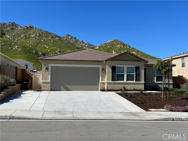 20913 Bison Mesa Rd, Riverside, CA 92507