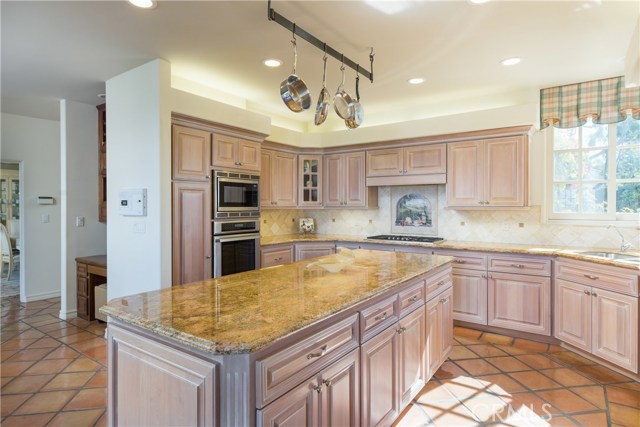 2727 Via Miguel, Palos Verdes Estates, California 90274, 4 Bedrooms Bedrooms, ,3 BathroomsBathrooms,Residential,Sold,Via Miguel,PV17019247