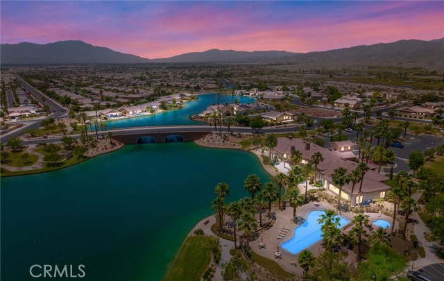 43875 Spiaggia Place, Indio CA: https://media.crmls.org/medias/f359af85-58bb-46e0-b4db-d364eae6283c.jpg