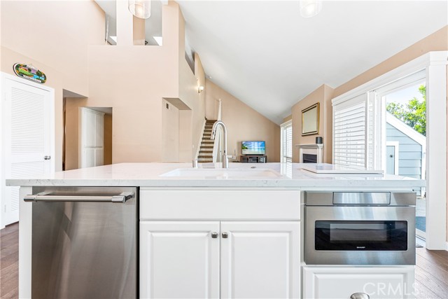 Detail Gallery Image 7 of 41 For 4682 Warner Ave #A204,  Huntington Beach,  CA 92649 - 2 Beds | 2 Baths