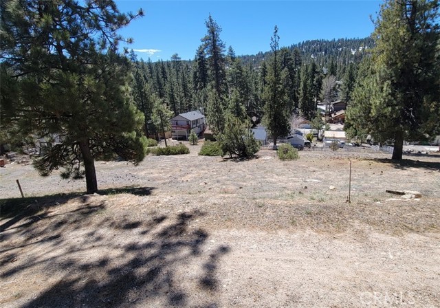 Detail Gallery Image 1 of 8 For 39243 Crest Ln, Big Bear Lake,  CA 92315 - – Beds | – Baths