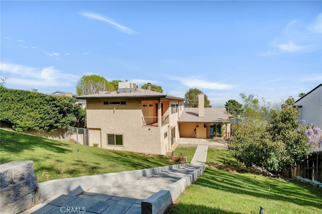 15470 LongbowSherman Oaks img 31
