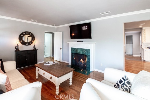 Detail Gallery Image 11 of 26 For 2646 Sunset St, San Diego,  CA 92110 - 3 Beds | 2/1 Baths