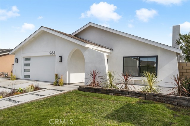 Image 2 for 984 Carnation Ave, Costa Mesa, CA 92626