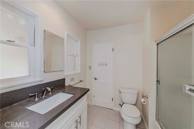 Detail Gallery Image 31 of 52 For 2944 Mayfield Ave, La Crescenta,  CA 91214 - 3 Beds | 2 Baths