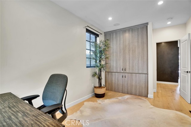 Detail Gallery Image 31 of 75 For 618 6th Ave, Venice,  CA 90291 - 4 Beds | 4 Baths