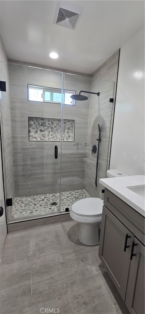 Detail Gallery Image 10 of 18 For 835 E 92nd St #4,  Los Angeles,  CA 90002 - 2 Beds | 1 Baths