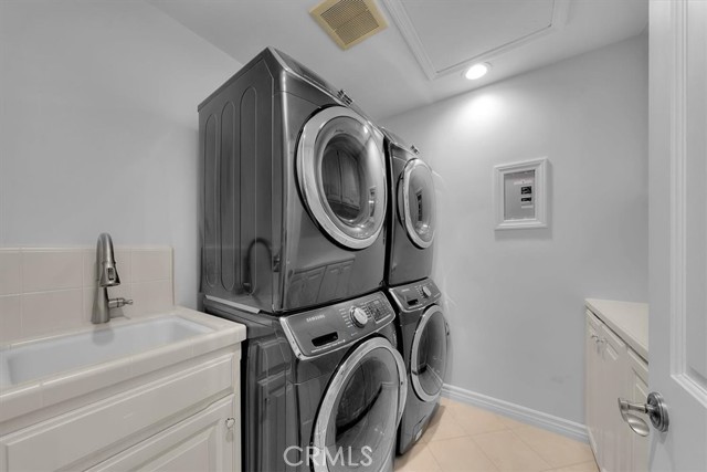 Detail Gallery Image 23 of 38 For 536 via Media, Palos Verdes Estates,  CA 90274 - 4 Beds | 5 Baths