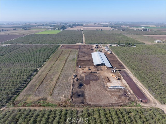 Detail Gallery Image 6 of 14 For 3918 S Kilroy Rd, Turlock,  CA 95380 - 5 Beds | 2 Baths