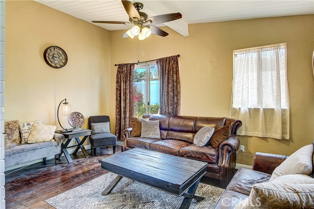 2993 Priscilla Street, Riverside CA: https://media.crmls.org/medias/f3628ce6-de3e-45c9-8d4f-540acc7881cb.jpg