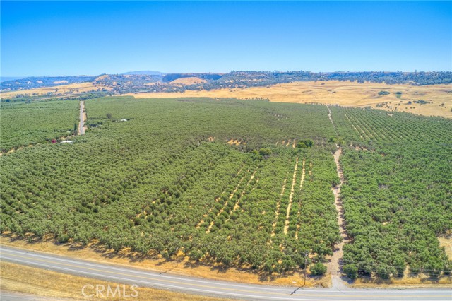 16 Rocky Drive, Oroville CA: https://media.crmls.org/medias/f3641a00-3cd4-4663-9a8d-0a403e0fdd76.jpg
