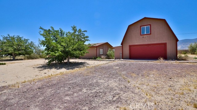 Detail Gallery Image 33 of 47 For 9351 Camp Rock Rd, Lucerne Valley,  CA 92356 - 3 Beds | 2 Baths