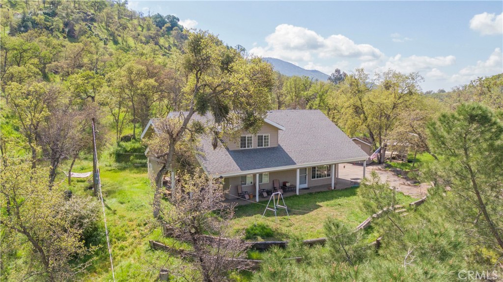 35171 Sand Creek Road, Squaw Valley, CA 93675