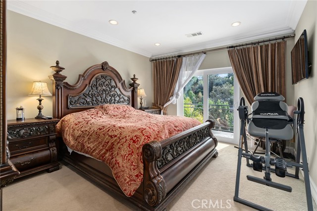 Detail Gallery Image 36 of 56 For 22470 Sueno Rd, Woodland Hills,  CA 91364 - 6 Beds | 7 Baths