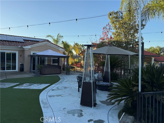 30610 Early Round Drive, Canyon Lake CA: https://media.crmls.org/medias/f365d1ba-de19-49c4-92b7-3922d1d7670d.jpg