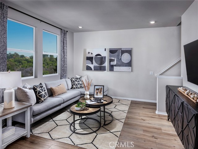 Image 4 of 12 For 2401 Saltbush Drive