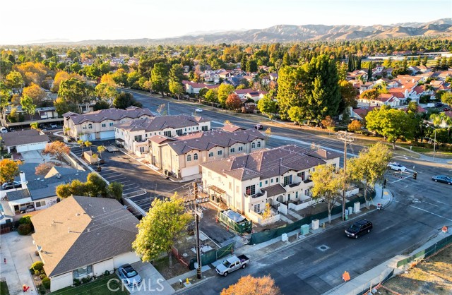 Detail Gallery Image 15 of 43 For 5518 E Los Angeles Ave #4,  Simi Valley,  CA 93063 - 3 Beds | 2/1 Baths