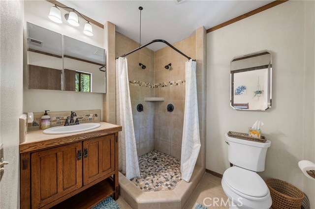 Detail Gallery Image 34 of 56 For 10512 Rosa Trl, Kelseyville,  CA 95451 - 3 Beds | 4 Baths