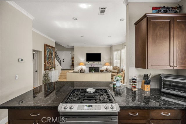 Detail Gallery Image 12 of 40 For 24394 Larchmont Ct, Laguna Hills,  CA 92653 - 2 Beds | 2/1 Baths