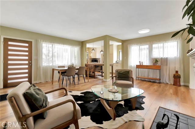 Detail Gallery Image 4 of 30 For 3235 Faust Ave, Long Beach,  CA 90808 - 2 Beds | 1 Baths