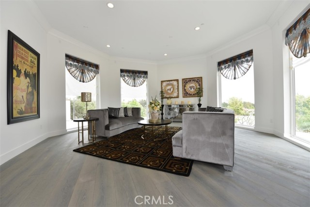 Detail Gallery Image 20 of 63 For 15451 Painter Dr, Chino Hills,  CA 91709 - 5 Beds | 5/1 Baths