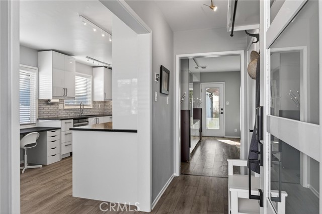 Detail Gallery Image 10 of 44 For 3509 Volk, Long Beach,  CA 90808 - 3 Beds | 1/1 Baths