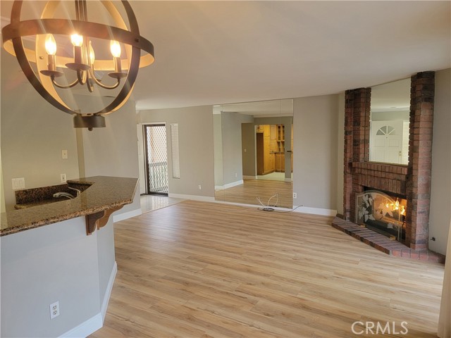 Detail Gallery Image 11 of 25 For 941 Lotus, San Dimas,  CA 91773 - 2 Beds | 2 Baths