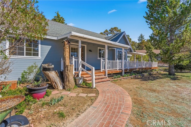 Detail Gallery Image 4 of 74 For 50 Wiebe Expy, Big Bear City,  CA 92314 - 3 Beds | 2 Baths