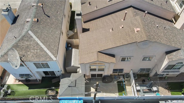 19017 Gault Street, Reseda CA: https://media.crmls.org/medias/f36ad664-062a-455e-af1f-fa1f167dea00.jpg