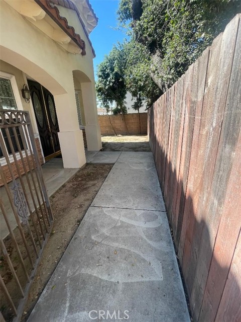 259 S California Street, San Gabriel CA: https://media.crmls.org/medias/f36b7ada-d118-4644-9016-13fa41503989.jpg