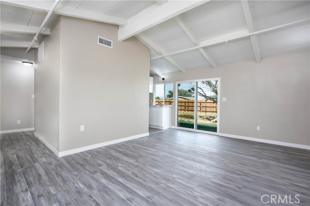 Detail Gallery Image 7 of 16 For 7607 Columbine Ave, California City,  CA 93505 - 3 Beds | 1 Baths