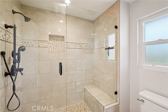 Detail Gallery Image 16 of 35 For 1016 La Feliz, Redlands,  CA 92373 - 4 Beds | 3 Baths