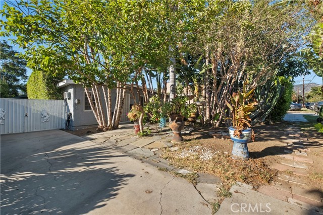 14689 Nurmi Street photo 2
