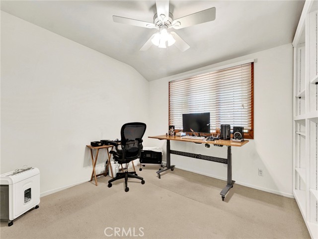 Detail Gallery Image 22 of 40 For 23962 Crosson Dr, Woodland Hills,  CA 91367 - 3 Beds | 2 Baths