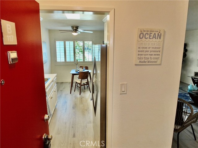 Detail Gallery Image 8 of 33 For 12200 Montecito Rd #B117,  Seal Beach,  CA 90740 - 1 Beds | 1 Baths