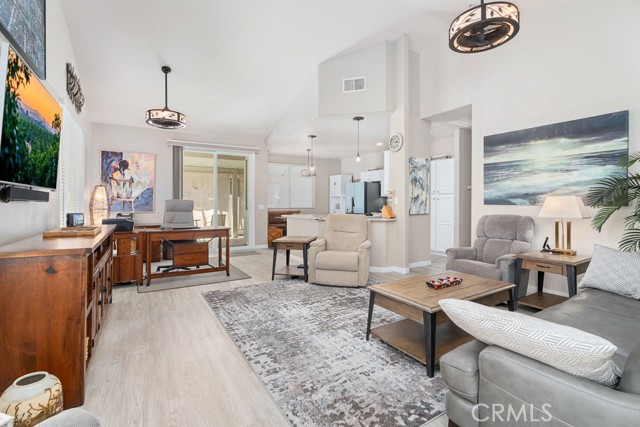 Detail Gallery Image 11 of 52 For 1732 Ametista Dr, San Jacinto,  CA 92583 - 2 Beds | 2 Baths