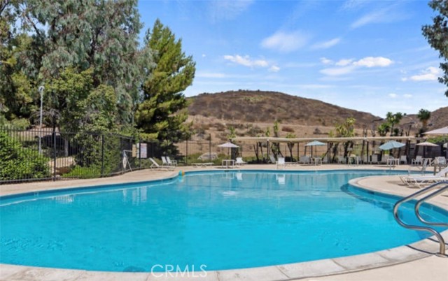 Detail Gallery Image 29 of 30 For 1546 Holly Ct, Thousand Oaks,  CA 91360 - 3 Beds | 2/1 Baths