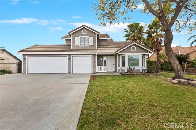 Detail Gallery Image 2 of 26 For 1181 W Banyon, Rialto,  CA 92377 - 4 Beds | 3 Baths